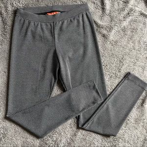 JOE FRESH: Zigzag Pattern Leggings